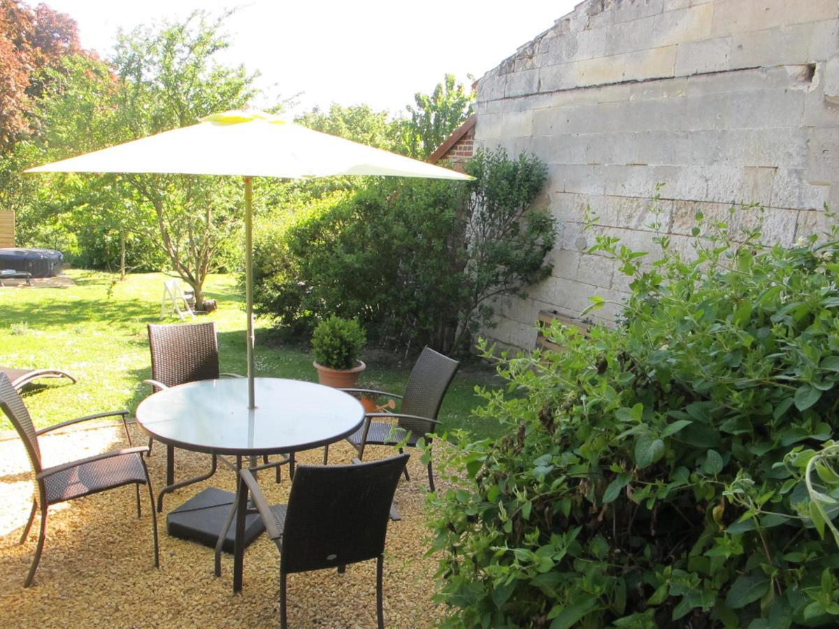 Gite Cosy Green Chevincourt Esterno foto
