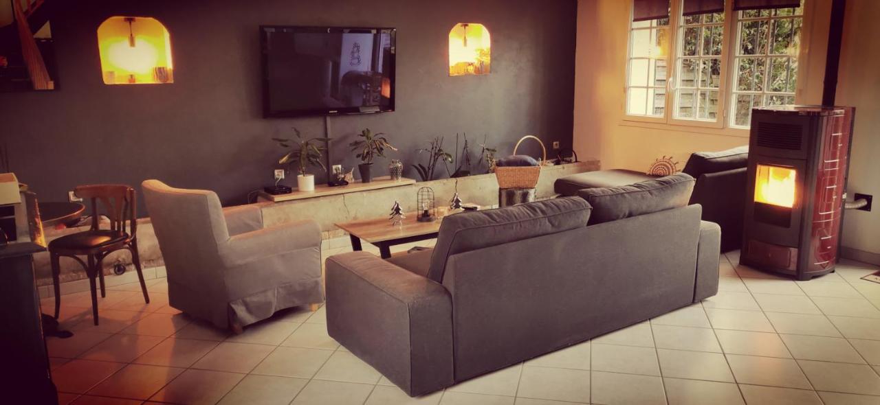Gite Cosy Green Chevincourt Esterno foto
