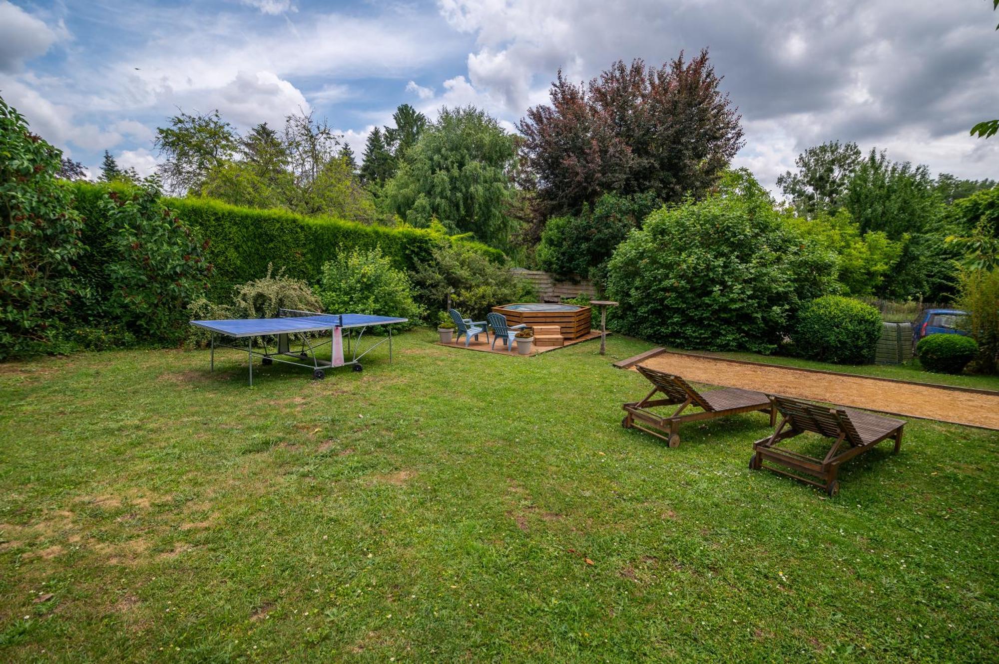 Gite Cosy Green Chevincourt Esterno foto